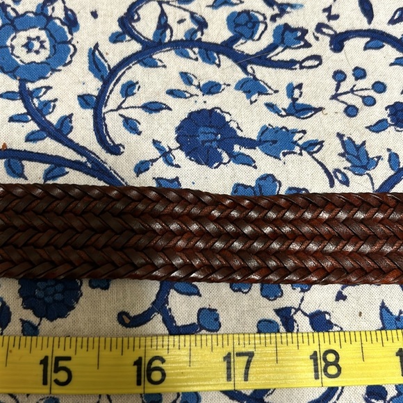 Epaulet woven leather belt waist size 32-34 - Picture 9 of 9